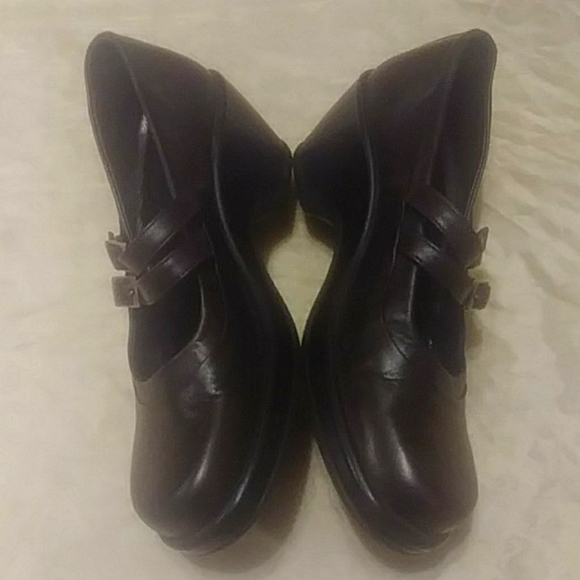 Dansko Babette Mary Jane Heels - Picture 3 of 6